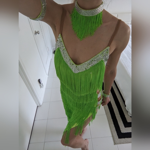 Stunning Green Competition Latin Dance Dress - Picture 8 of 12
